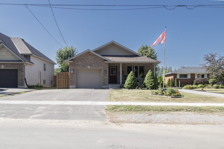 Immaculate move-in-ready bungalow in Waterford.