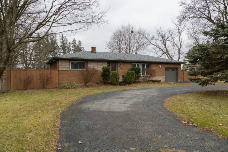 Immaculate move-in-ready all brick bungalow in Burford.
