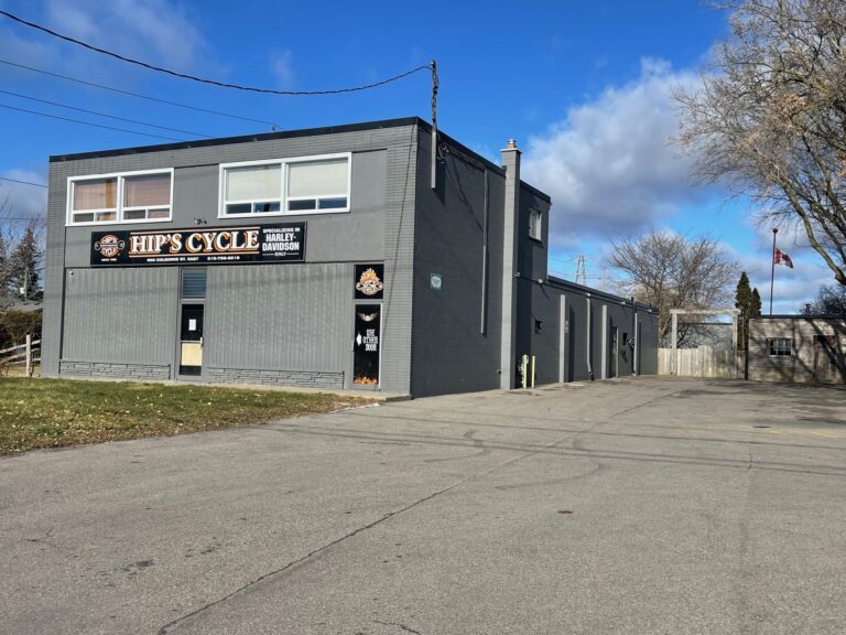 Immaculate and well maintained commercial/residential property on main thoroughfare in Brantford. 