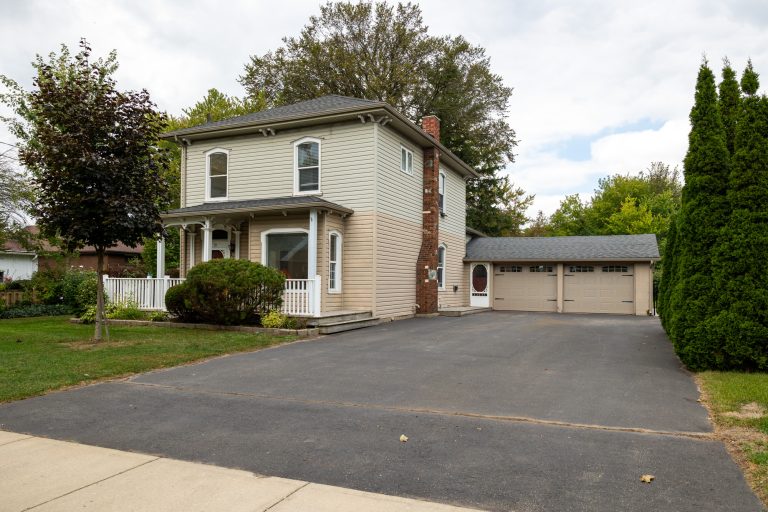Immaculate move-in-ready 1.5 storey family home, backing onto the park in Simcoe.